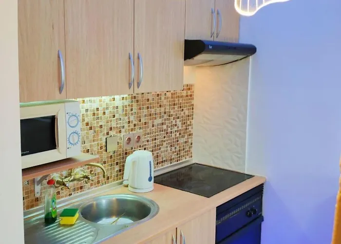 Mit Beheiztem Pool By Interhome