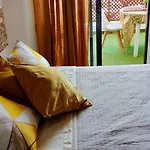 Apartman Mit Beheiztem Pool By Interhome